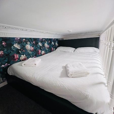 F5- Mezzanine Studio Fits 3 Near Paddington Londres Extérieur photo